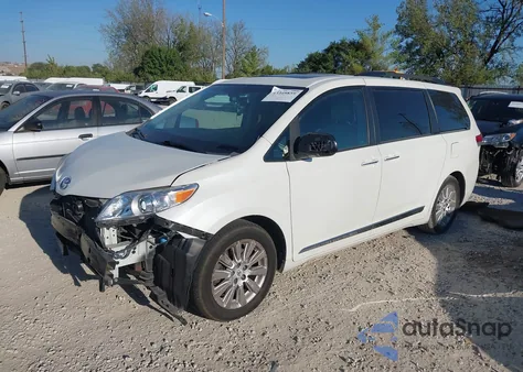 2011 Toyota Sienna Limited V6 z USA, uszkodzony, nr VIN 5TDYK3DC8BS013422
